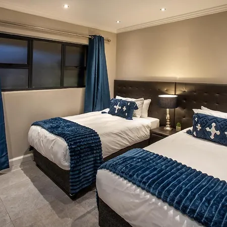 Stay At The Point- Royal Relaxing Retreat Durban Exterior photo